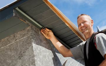 soffit installation Broadgrass Green